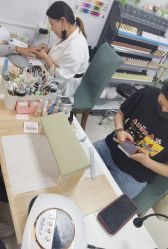 -1+轻奢美甲美睫穿戴甲店