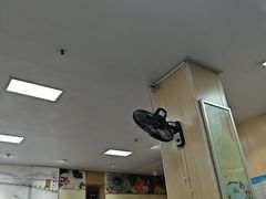 -官塘陈记鱼生·潮汕砂锅粥·潮汕生腌牛肉火锅(潮枫路总店)