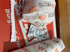 辣腿堡-华莱士炸鸡汉堡(崇文门搜秀城店)