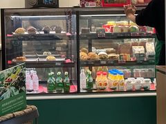 -星巴克臻选(上海淮海百盛购物中心店)