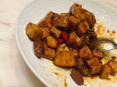 黑椒杏鲍菇炒牛肉粒-扬州香格里拉·香宫中餐厅