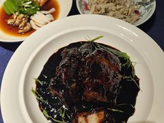 招牌焦糖黑叉烧-维园悦谱·海派家常菜(乌鲁木齐南路店)