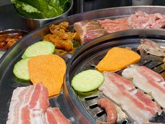 -哈哈碳都·牛肋条无限自助烤肉(宝龙店)