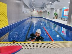 -小蓝鲸游泳培训基地(积水潭店)