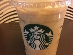 -星巴克(南宁民歌湖店)