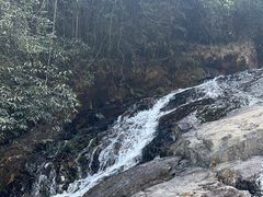 -南昆山川龙瀑布