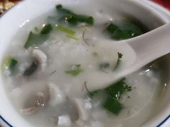 -先鲜鲫鱼粥