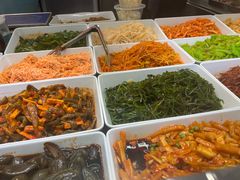 -滨海新区濒开里菜市场