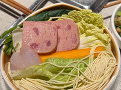 -海底捞火锅(关山保利店)