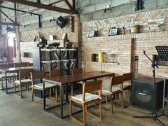 -喜洲吧·江畔老船厂·庭院餐厅(喜临院店)