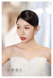 -欣薇婚纱(新源乐汇城店)