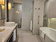 -三亚海棠湾万丽度假酒店