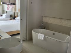 -三亚海棠湾万丽度假酒店