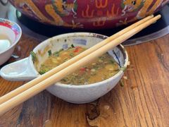 -毛辣果·贵州红酸汤牛肉火锅(西单店)