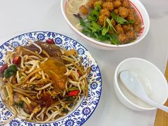 -青年路烩面馆(绿地世纪城店)