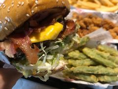 BBQ培根牛肉特堡-The Habit Burger Grill 哈比特汉堡(复兴soho店)