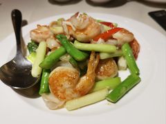 白玉菇炒凤尾虾-利苑酒家(华熙国际店)