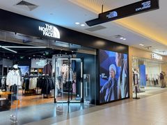 -宁波杉井奥特莱斯广场