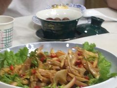 -三江源美食城