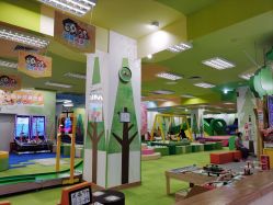 -莫莉幻想儿童乐园(武汉金银潭永旺店)