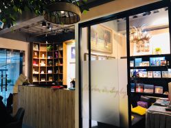 -四叶草环球旅拍