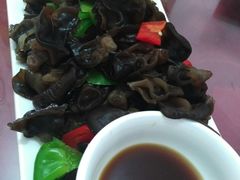 -烁佳海鲜大馅饺子