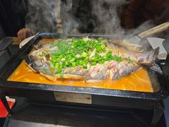-夯鱼烤鱼·尔滨地标美食(中央商场店)