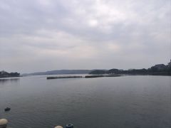 -巴陵广场