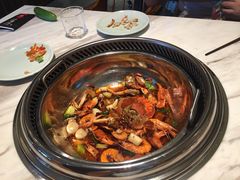 -七欣天香辣蟹火锅(南京建宁路大观天地店)