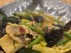 麻辣香锅-华中科技大学东三学生食堂