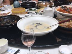 -香山湖家家宴(中山陵店)