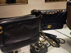 -CHANEL(恒隆广场店)