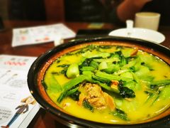 河蚌青菜-鸿运酒楼