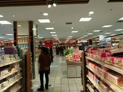 -丽达购物中心(崂山店)
