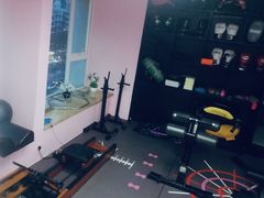 -简·无界健身工作室·运动康复·体态(石厦店)