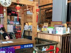 大堂-老东镇啤酒屋海鲜加工·蒸汽海鲜·海鲜烧烤(台东店)