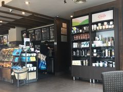 -星巴克(西安曲江银泰店)