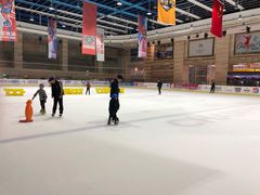 -冠军冰场(环球中心店)