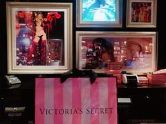 -Victoria's Secret(杭州湖滨银泰in77店)