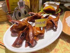 招牌烤乳鸽-石岐佬中山菜馆(张溪店)