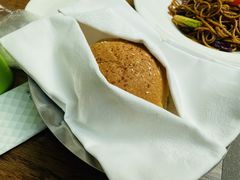 -食间牛排(重庆路万达店)