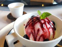 蓝莓豆腐冰淇淋-三号黄浦会Canton Table