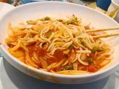 -楼兰古丽·新疆拌面·清真(华阳城店)