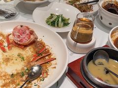 -醉辉皇上海之巅(上海中心大厦店)