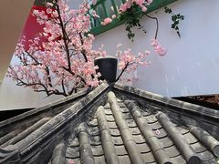 -荷塘秋月·本帮江浙菜(国权路店)