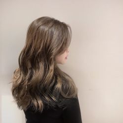 -苏豪路易士·嘉玛发廊