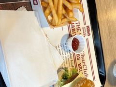 -The Habit Burger Grill 哈比特汉堡(复兴soho店)