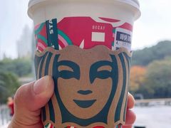 -星巴克臻选(莘庄仲盛店)