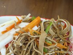-秦君宝手擀菠菜面(金花路店)
