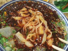 -吾穆勒蓬灰牛肉面·清真(北滨河中路店)